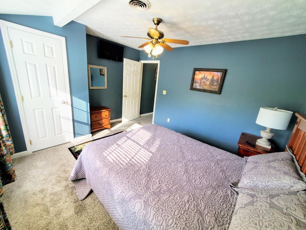 Hoot N Holler Villa Pigeon Forge Bagian luar foto